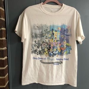 Disneyland 60th Diamond Tshirt M
